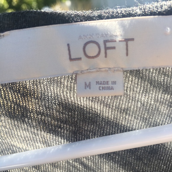 Ann Taylor polyester knit sweater - Picture 2 of 2